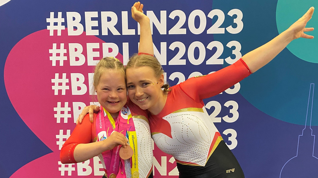 Die beiden deutschen Turnerinnen bei den Special Olympic World Games 2023 | Bildquelle: DTB